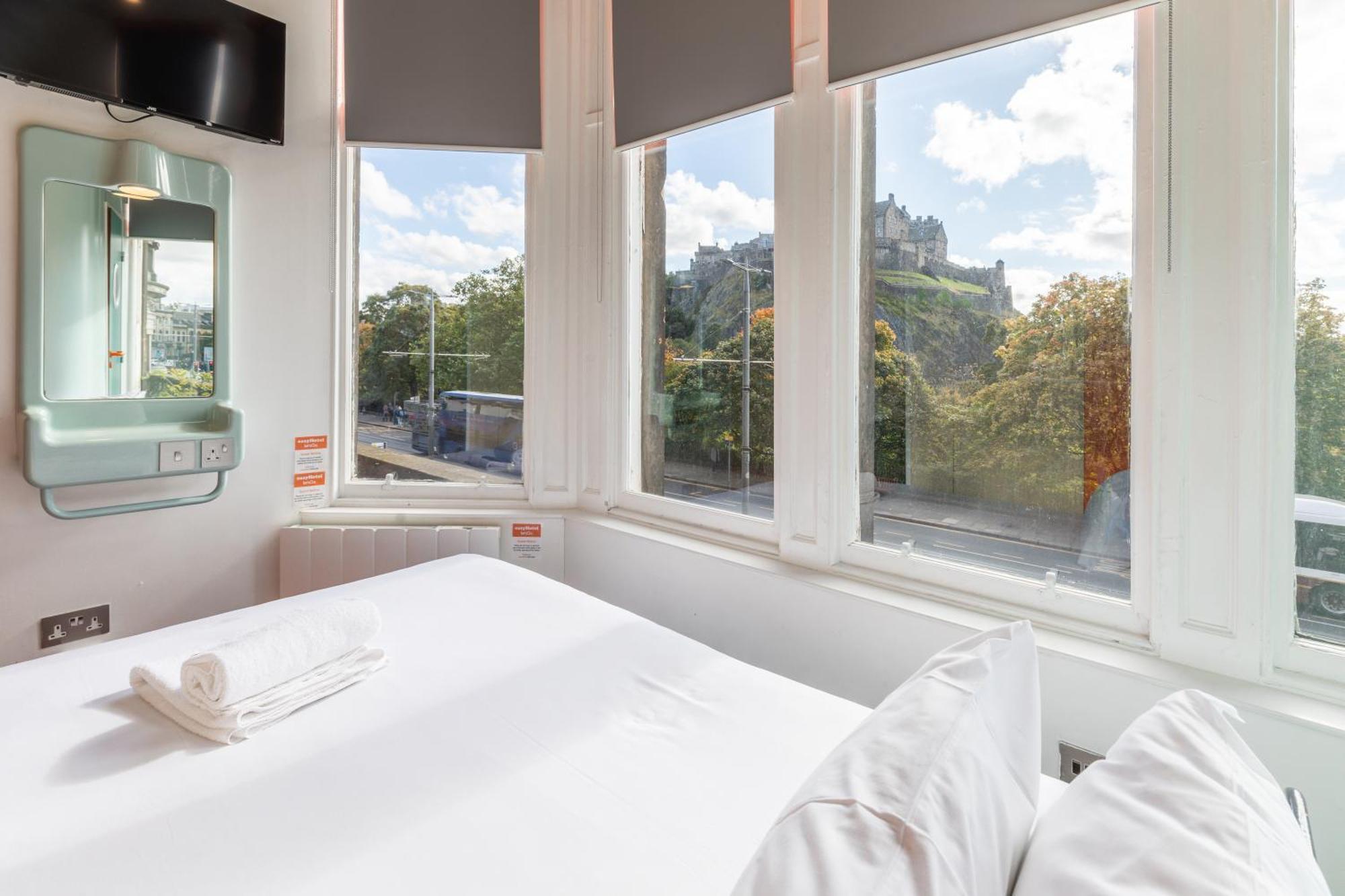 Easyhotel EDI Eksteriør billede